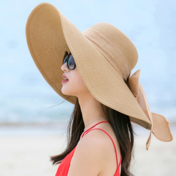 Spring/Summer Straw Hat - Picture 2 of 3